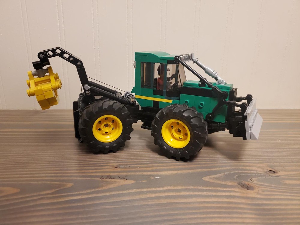 Kids Education Login - MOC-106027 Log Skidder 548GIII Building Model,